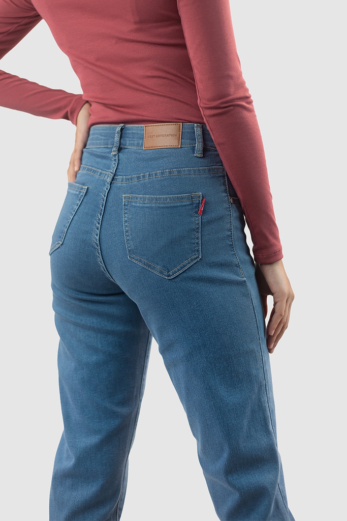 XPJ13140 Barrel Cut Jean Lady