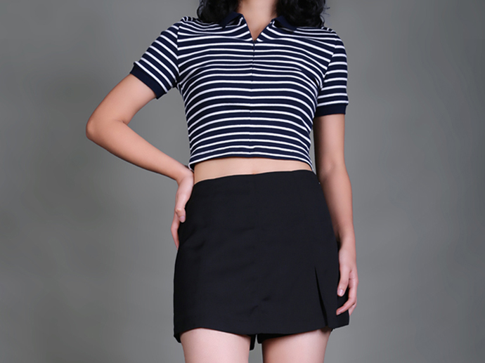 GH23192 Crop Top Lady