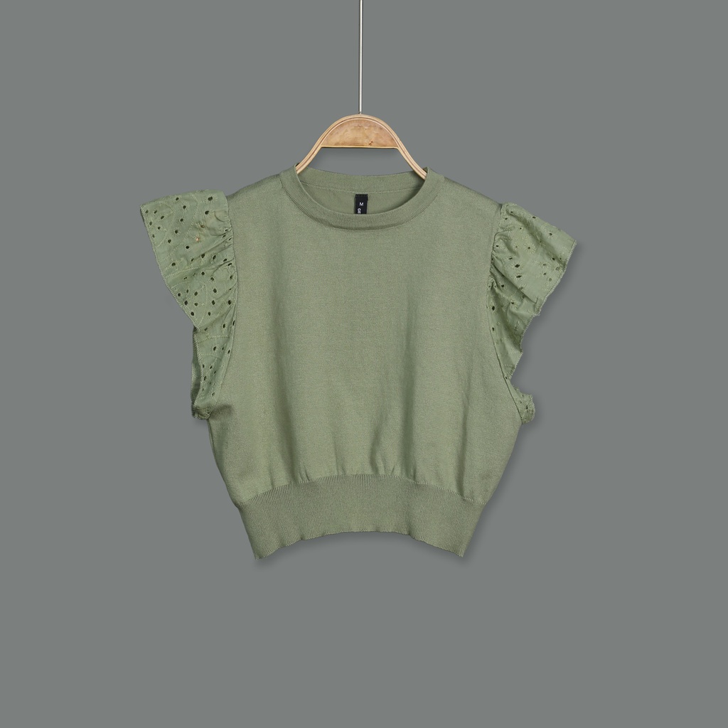 XH213300 Crop Top Lady