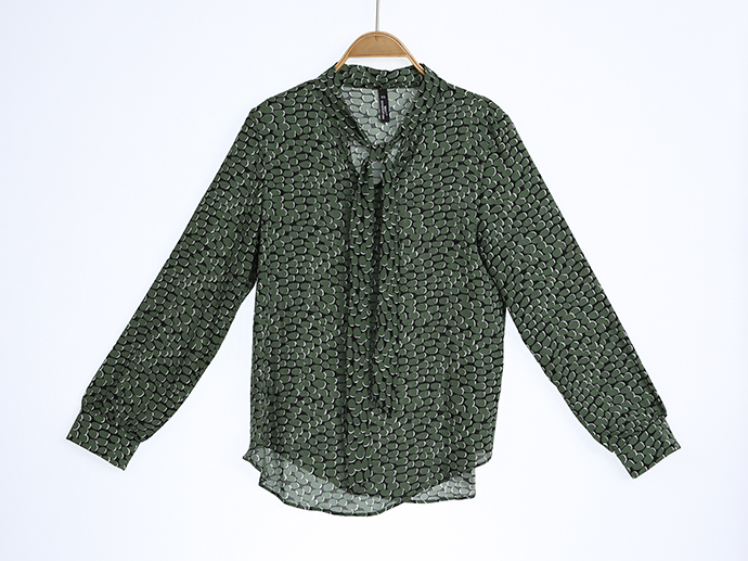 XH113409 Blouse Lady