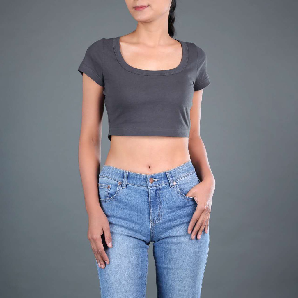 GH23372 Crop Top Lady