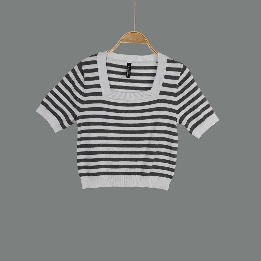 XH213553 Knit Blouse Lady