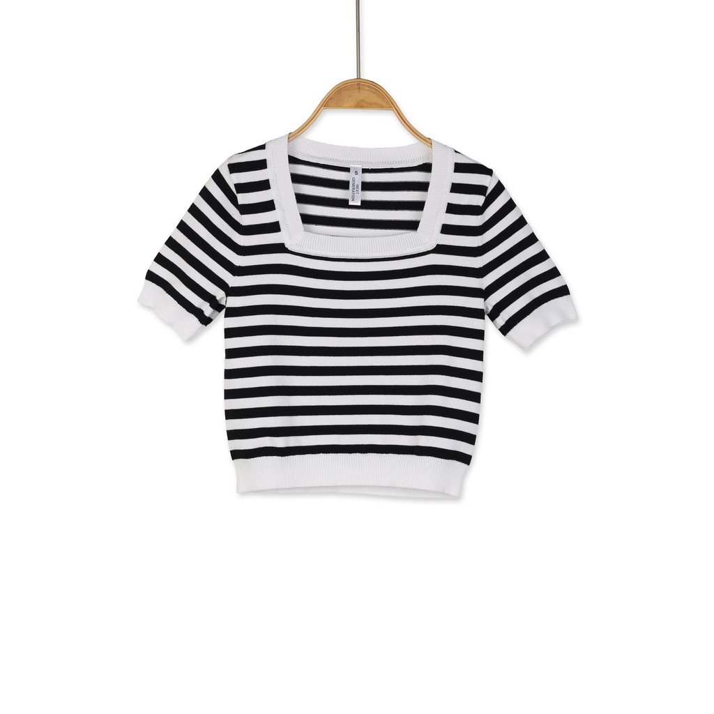 XH213553 Knit Blouse Lady