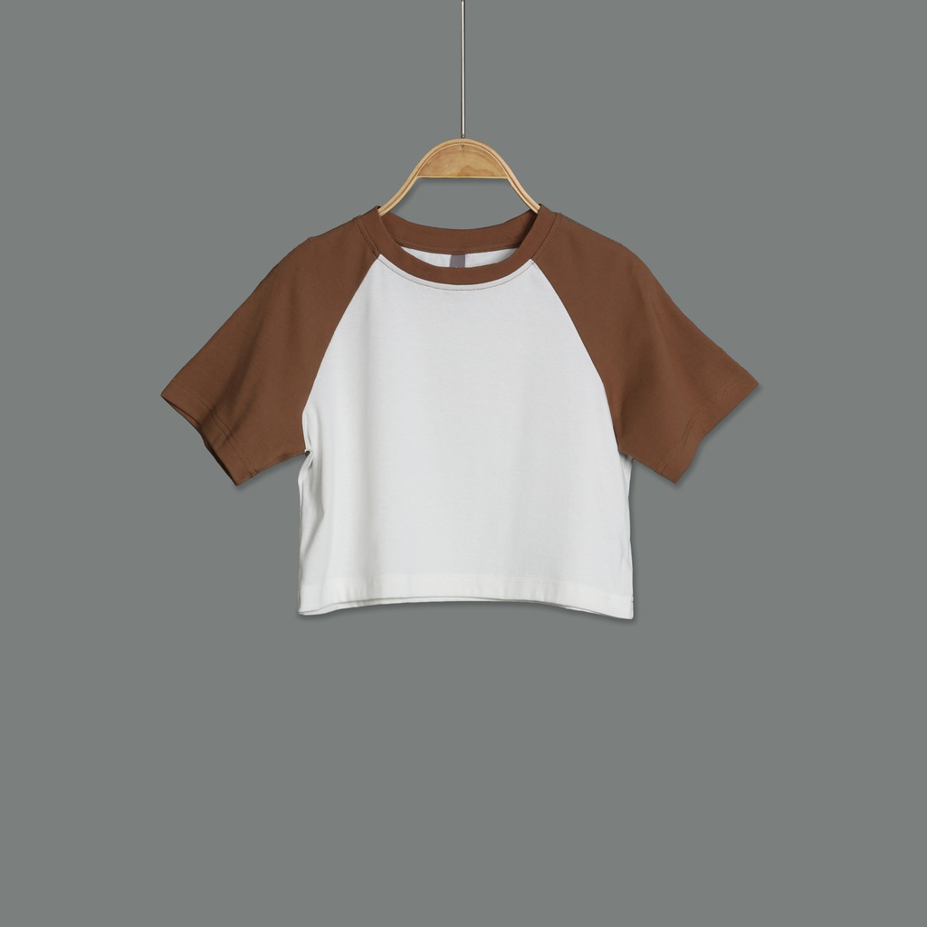 GH23157 Crop Top Lady