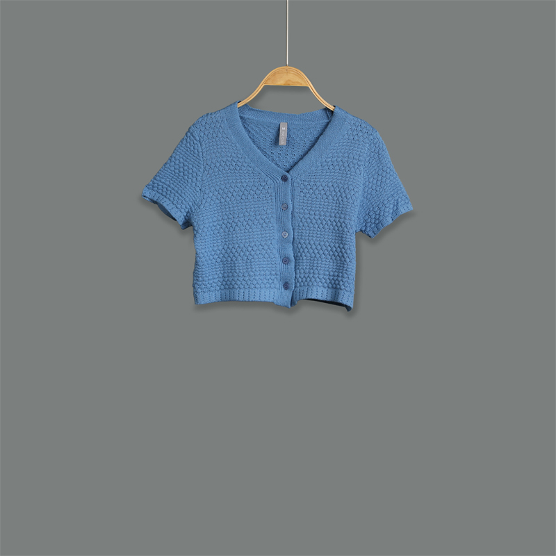 GH23270 Knitted Blouse Lady