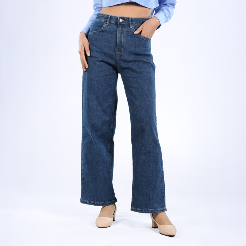 XPJ13323 Straight Jean Pant Lady