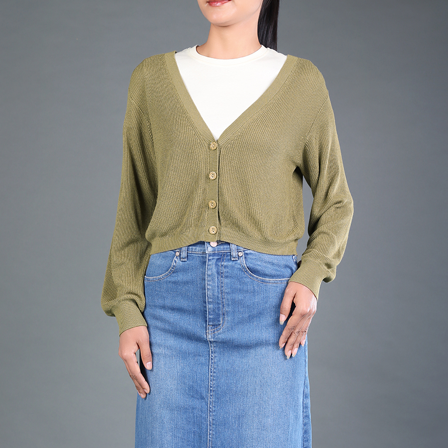 XA13535 Knitted Cardigan Lady